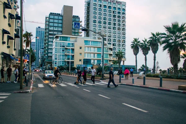 Tel Aviv Israel Noviembre 2020 Vista Personas Israelíes Identificadas Caminando — Foto de Stock