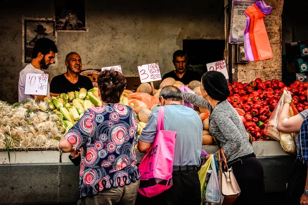 Jerozolima Izrael Maj 2019 Widok Niezidentyfikowanych Ludzi Robiących Zakupy Targu — Zdjęcie stockowe