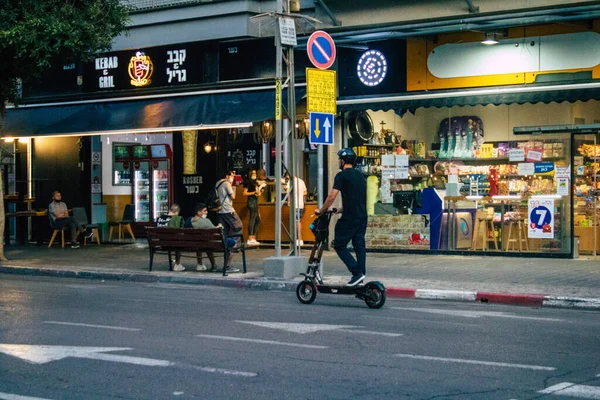 Tel Aviv Israel November 2020 View Unidentified People Rolling Streets — Stock Photo, Image