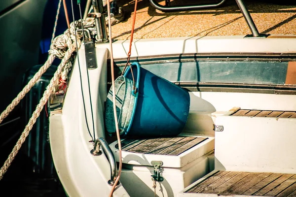 マリーナに係留されたボートの閉鎖 — ストック写真