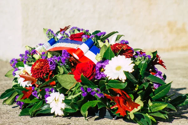 Reims France Noviembre 2020 Primer Plano Corona Flores Ceremonia Conmemoración — Foto de Stock