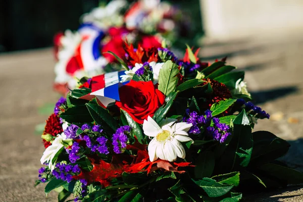 Reims France Noviembre 2020 Primer Plano Corona Flores Ceremonia Conmemoración — Foto de Stock