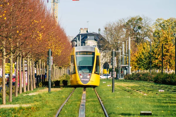Reims Frankreich November 2020 Blick Auf Eine Moderne Elektrische Straßenbahn — Stockfoto