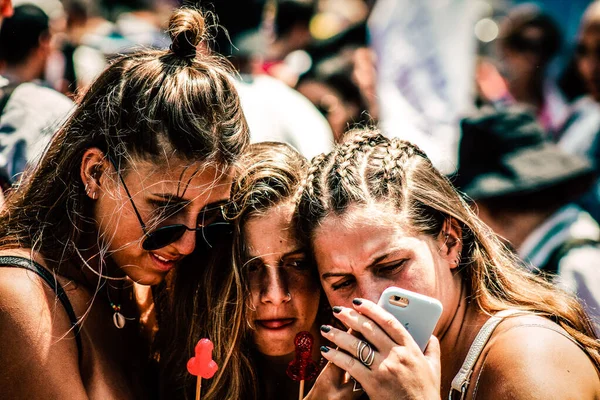 Tel Aviv Israel Juni 2019 Zicht Niet Geïdentificeerde Mensen Die — Stockfoto