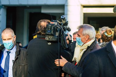 Reims France 28 Kasım 2020 Jean Castex ve Bruno LeMaire, tutukluluk evresinde dükkanların yeniden açılmasına katılan Ekonomi Bakanı
