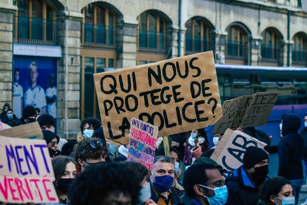 Reims France Novembre 2020 Veduta Manifestanti Non Identificati Che Protestano — Foto Stock