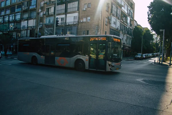 Tel Awiw Izrael Grudnia 2020 Widok Izraelskiego Autobusu Publicznego Jadącego — Zdjęcie stockowe