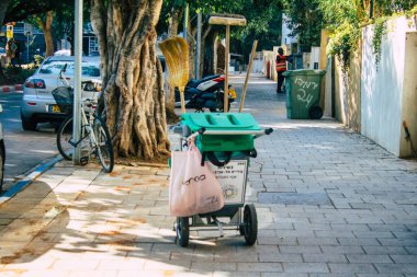 Tel Aviv İsrail 5 Aralık 2020 Tel Aviv şehir merkezinden geçen yeşil gezinti alanı tecrit ve Coronavirus salgını İsrail 'i vurdu.