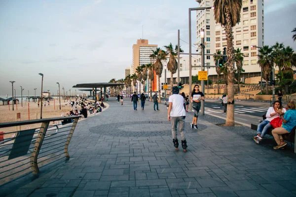 Tel Aviv Israel Diciembre 2020 Vista Personas Israelíes Identificadas Caminando —  Fotos de Stock