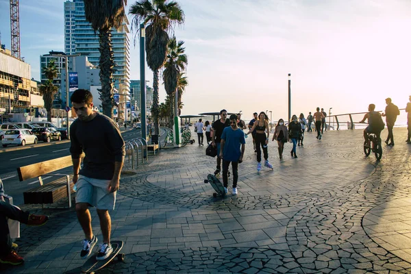 Tel Aviv Israel Diciembre 2020 Vista Personas Israelíes Identificadas Caminando — Foto de Stock