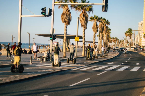 Tel Aviv Israel December 2020 View Unidentified People Rolling Streets — Stock Photo, Image