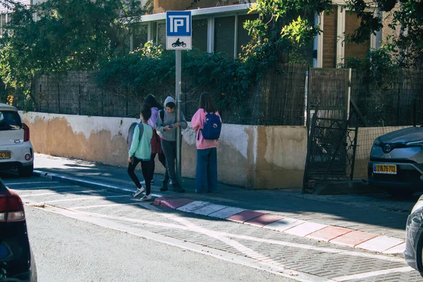 Τελ Αβίβ Ισραήλ Δεκεμβρίου 2020 Άποψη Αγνώστων Ισραηλινών Που Περπατούν — Φωτογραφία Αρχείου
