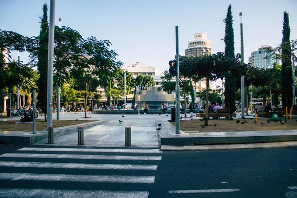 Tel Aviv Israel Diciembre 2020 Vista Personas Israelíes Identificadas Caminando — Foto de Stock