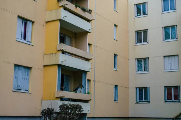 Reims França Janeiro 2021 Vista Fachada Edifício Moderno Sob Céu — Fotografia de Stock