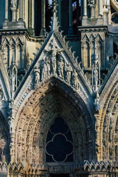 2021年1月9日Reims France Reims大教堂外立面景观 法国大东部地区的一座历史纪念碑 — 图库照片