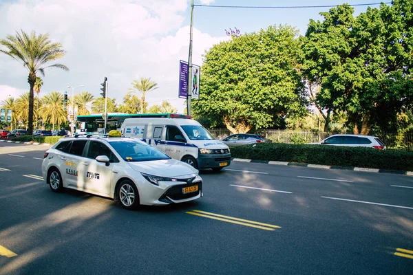 Tel Aviv Israel Enero 2021 Vista Taxi Tradicional Israelí Conduciendo — Foto de Stock