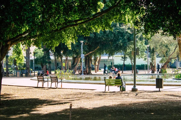 Tel Aviv Israel Enero 2021 Vista Personas Identificadas Jardín Público — Foto de Stock