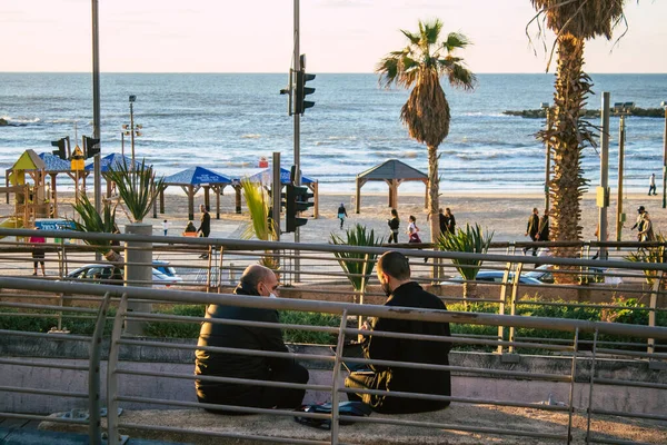 Tel Aviv Israel Enero 2021 Vista Personas Israelíes Identificadas Sentadas — Foto de Stock