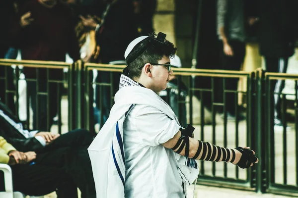 Jerusalén Israel Diciembre 2019 Vista Niños Familiares Desconocidos Participando Bar — Foto de Stock