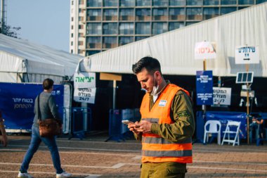 Tel Aviv İsrail 11 Şubat 2021 Coronavirus Aşılama Merkezi Rabin Meydanı 'nda, Tel Aviv' in merkezinde büyük bir halk meydanı ve insanların aşıyı almaya geldiği yerlerden biri.