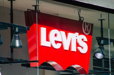 Reims 'de bir dükkan, Fransa' nın Grand Est bölgesinde bir şehir ve Avrupa 'nın en eskilerindendir.