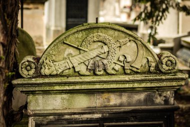 Reims France 04 Mart 2021 Kuzey Mezarlığı, 18. yüzyılın sonunda inşa edilmiş ve kentte kendilerini öne çıkaran vatandaşların çoğu kalıntıları içerir.