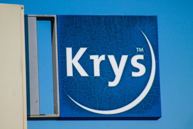 Reims France 31 Mart 2021 Fransa 'nın Grand Est bölgesindeki bir şehir olan Reims' de ticari bir tabela paravanı