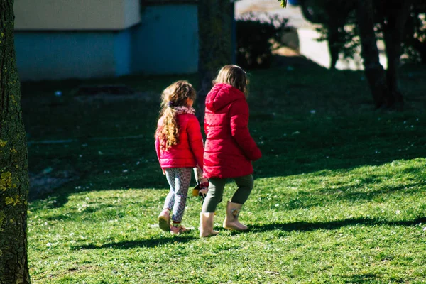 Reims France April 2021 Young Girl Playing Streets Reims Coronavirus — Stock Photo, Image