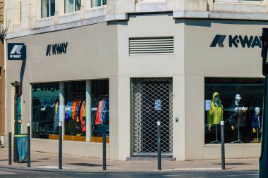 Reims France 19 Nisan 2021 Coronavirus pandemisinin ardından hükümet tarafından kapatıldı ve bu Fransa 'nın nüfus artışını sınırlamak için