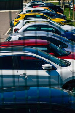 Reims France 23 Nisan 2021 Metropolitan Bölgesi şehir merkezinin caddelerine park etmiş.