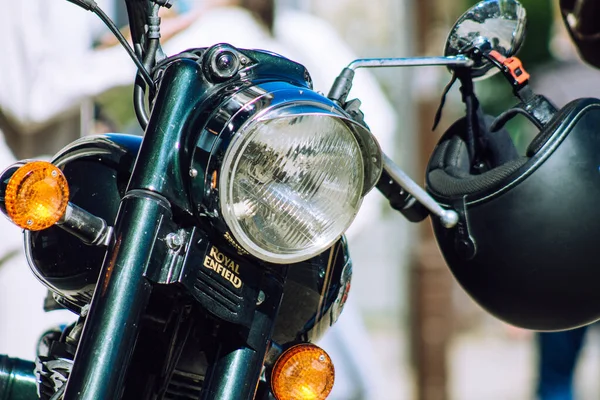 Reims France April 2021 Royal Enfield 500Cc Motorcycle Parked Streets — Stock Photo, Image