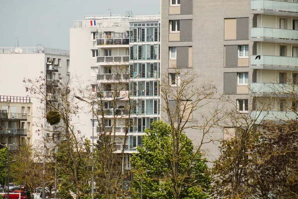 Reims Francia Abril 2021 Fachada Edificios Situada Distrito Croix Rouge —  Fotos de Stock