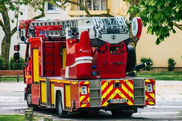Реймс Франция Мая 2021 Года Пожарная Машина Время Вторжения Улицы — стоковое фото