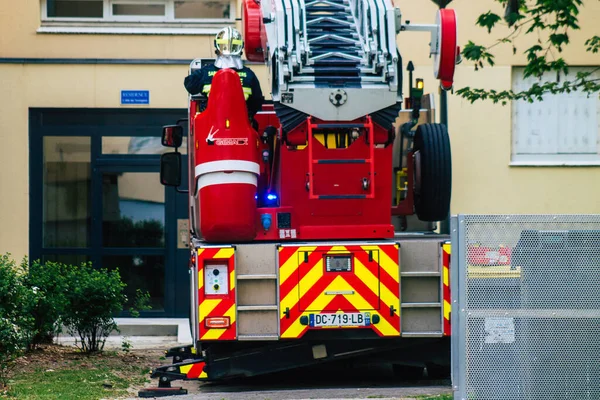 Reims Frankrijk Mei 2021 Franse Brandweerman Interventie Straten Van Reims — Stockfoto