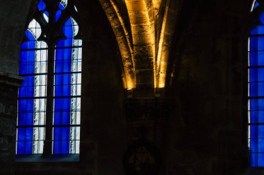 Reims France 05 Mayıs 2021 Saint Jacques Kilisesi, 12. yüzyılda inşa edilmiştir ve Reims 'de muhafaza edilen en eski ortaçağ kiliselerinden biridir, Coronavirus salgını sırasında hala açıktır.