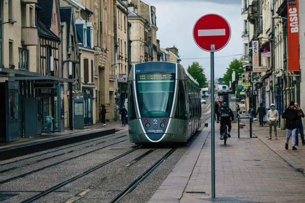 Reims France Mai 2021 Tramway Électrique Moderne Pour Les Passagers — Photo