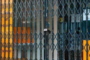 Reims France 05 Mayıs 2021 Coronavirus salgınının ardından hükümet tarafından kapatıldı ve bu Fransa 'yı etkiledi.