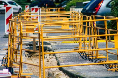 Reims 'de 25 Mayıs 2021' de bir gaz borusunun tamir edilmesi için halka açık kamu kuruluşları kuruldu.