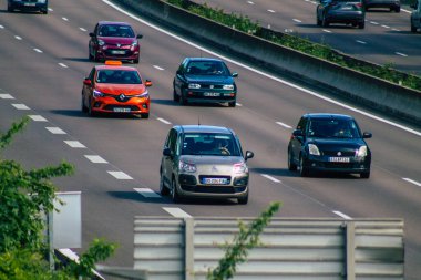 Reims France 28 Mayıs 2021 Metropolitan Bölgesi şehir merkezinin caddelerinde trafik arabaları