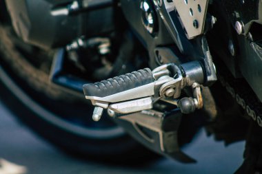 Reims 29 Mayıs 2021 Reims şehir merkezindeki bir otoparkta park etmiş bir motosiklet tamircisine yakın çekim