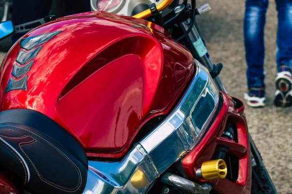 Reims França Maio 2021 Fechar Mecânica Uma Motocicleta Estacionada Estacionamento — Fotografia de Stock