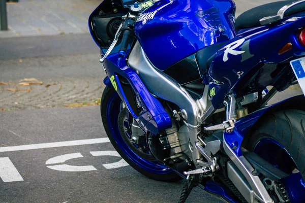 Reims França Maio 2021 Fechar Mecânica Uma Motocicleta Estacionada Estacionamento — Fotografia de Stock