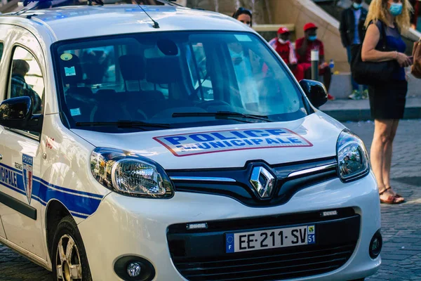 Реймс Франція Травня 2021 Поліцейська Машина Патрулює Вулиці Реймса Щоб — стокове фото