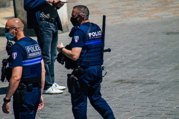 Reims France May 2021 Policeman Patrolling Downtown Reims Deconfinement Order — Stock Photo, Image