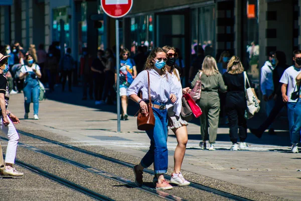 Reims France May 2021 Woman Walking Streets Reims Coronavirus Outbreak — Stock Photo, Image