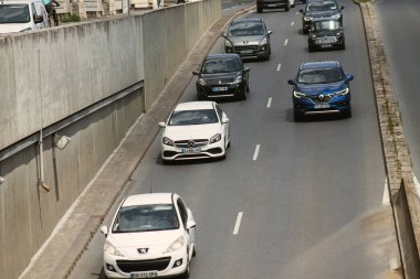 Reims France 08 Haziran 2021 Metropolitan Bölgesi şehir merkezinin caddelerinde trafik arabası
