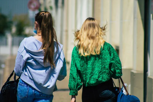 Reims France June 2021 Pedestrians Walking Streets Reims Coronavirus Outbreak — Stock Photo, Image