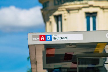 Reims France 11 Haziran 2021 Metropolitan Bölgesi şehir merkezinde bulunan yolcular için maske takmak zorunludur.