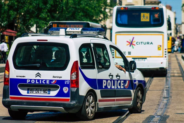 Reims France June 2021 Police Patrol Enforcing Social Distancing Streets —  Fotos de Stock