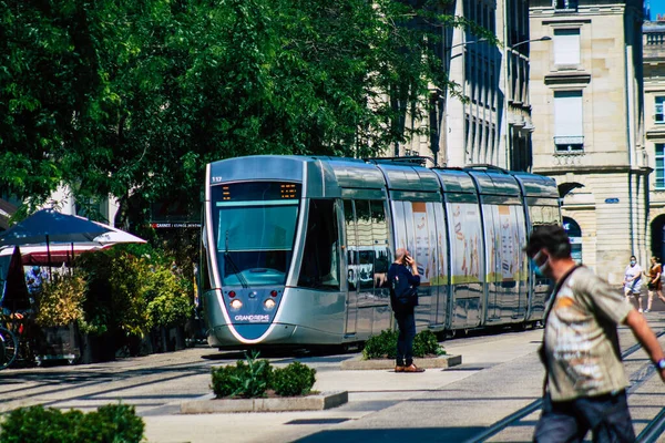 Reims Frankreich Juni 2021 Moderne Elektrische Straßenbahn Für Fahrgäste Die — Stockfoto